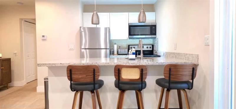 1215 NE 13th Avenue, Fort Lauderdale, FL 33304 Photo