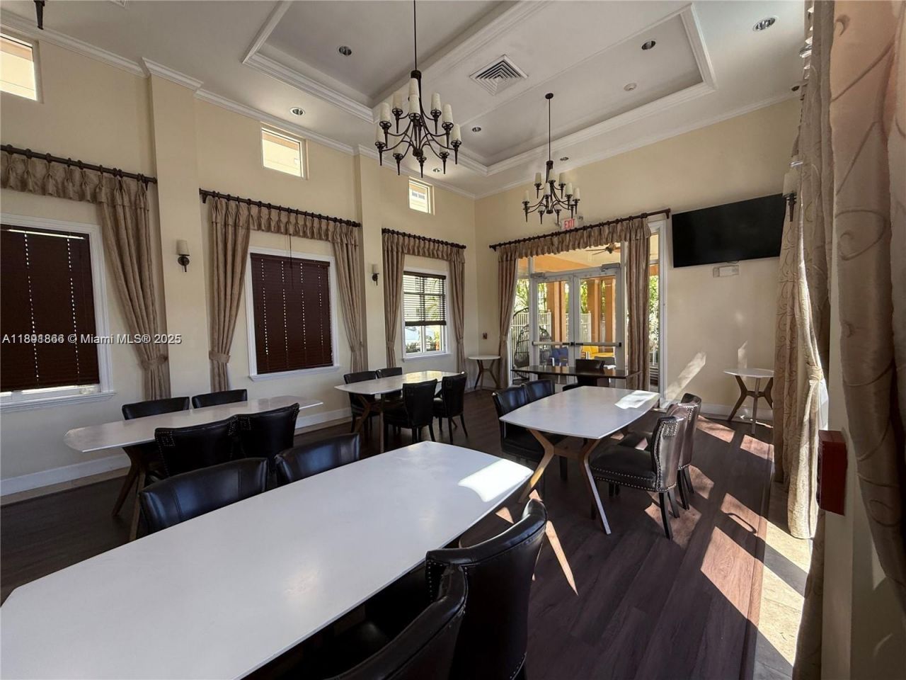 3330 NE 190th St, Unit 1610, Aventura, FL 33180 Photo