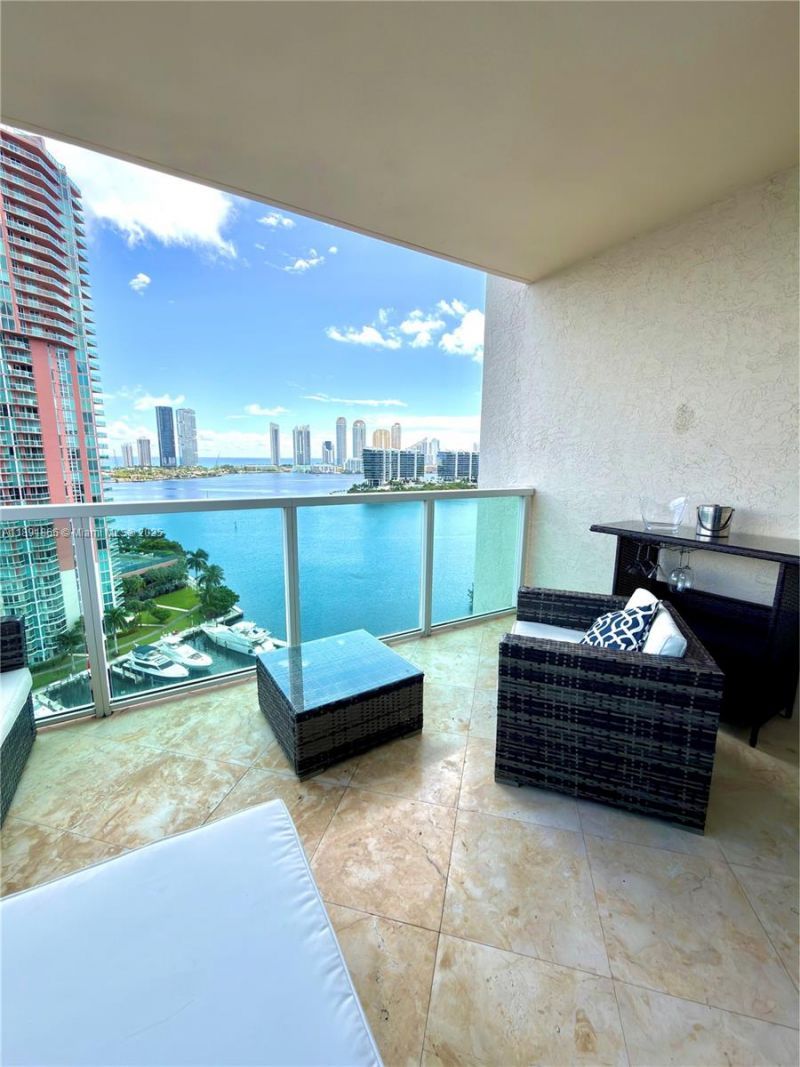 3330 NE 190th St, Unit 1610, Aventura, FL 33180 Photo