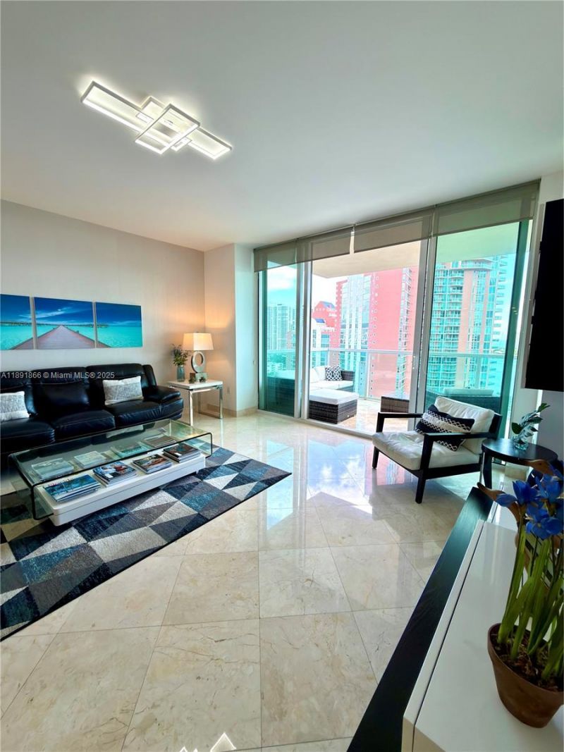 3330 NE 190th St, Unit 1610, Aventura, FL 33180 Photo