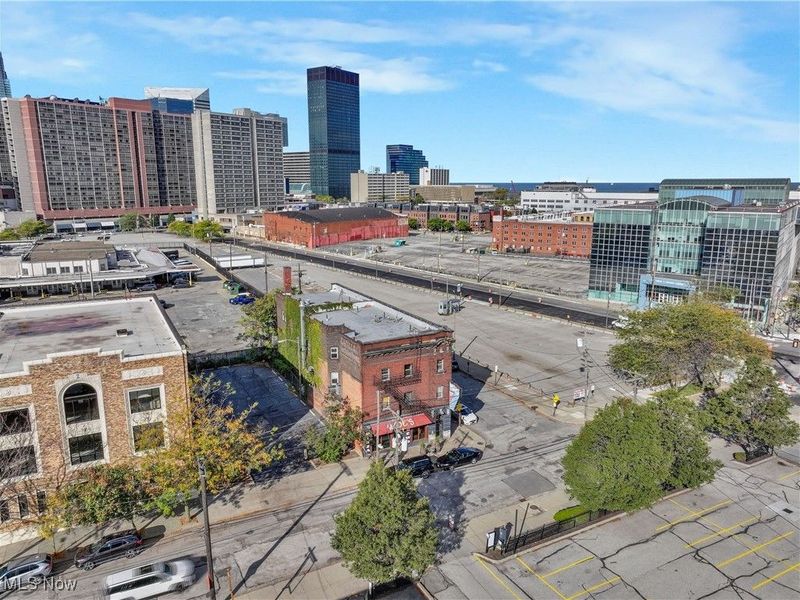 1740 E 17th Street, Cleveland, OH 44114 Photo 7
