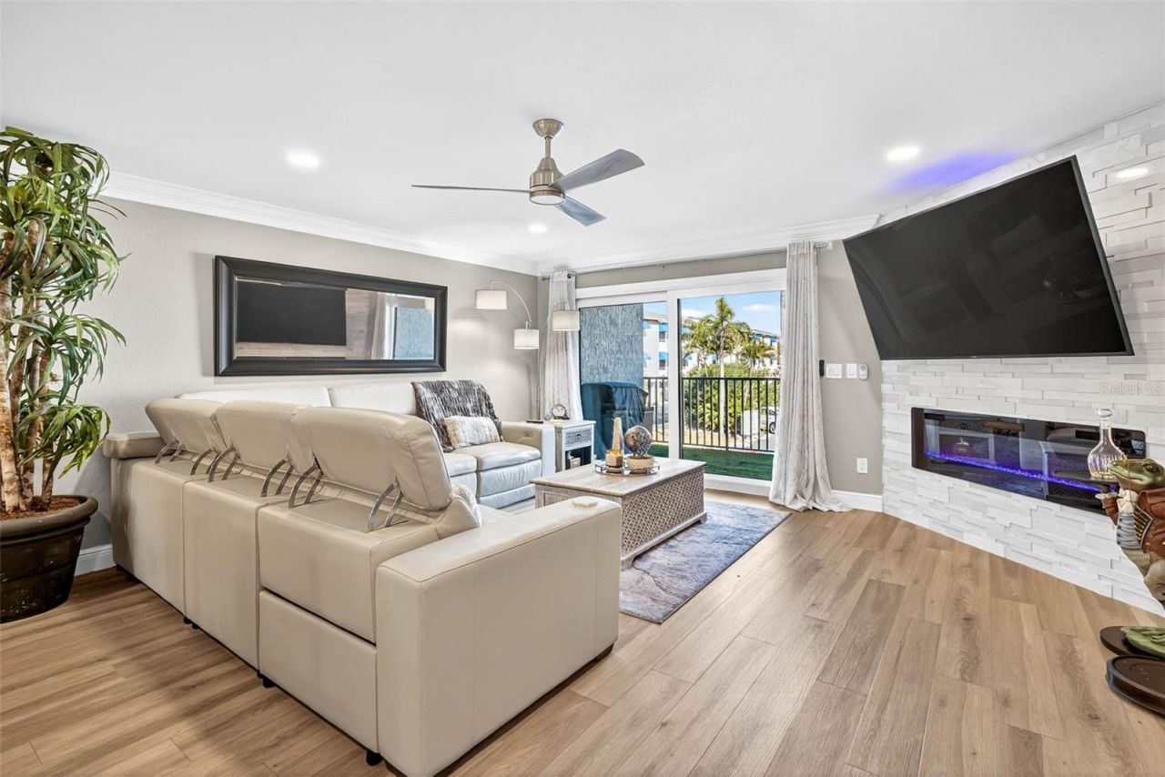 745 Pinellas Bayway S, Unit 302, Tierra Verde, FL 33715 Photo