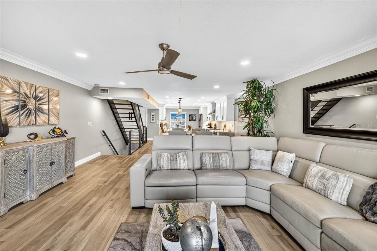 745 Pinellas Bayway S, Unit 302, Tierra Verde, FL 33715 Photo