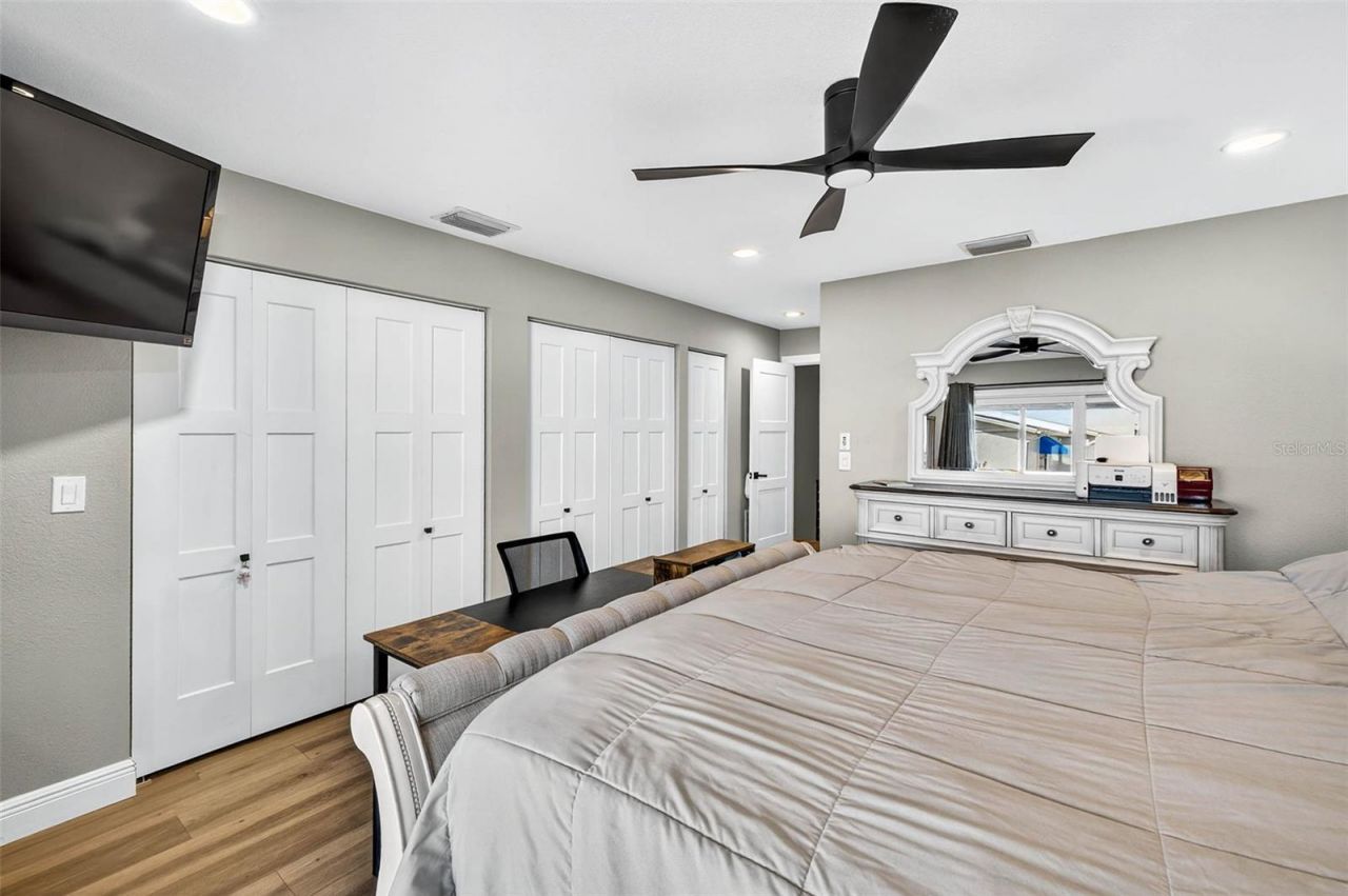 745 Pinellas Bayway S, Unit 302, Tierra Verde, FL 33715 Photo