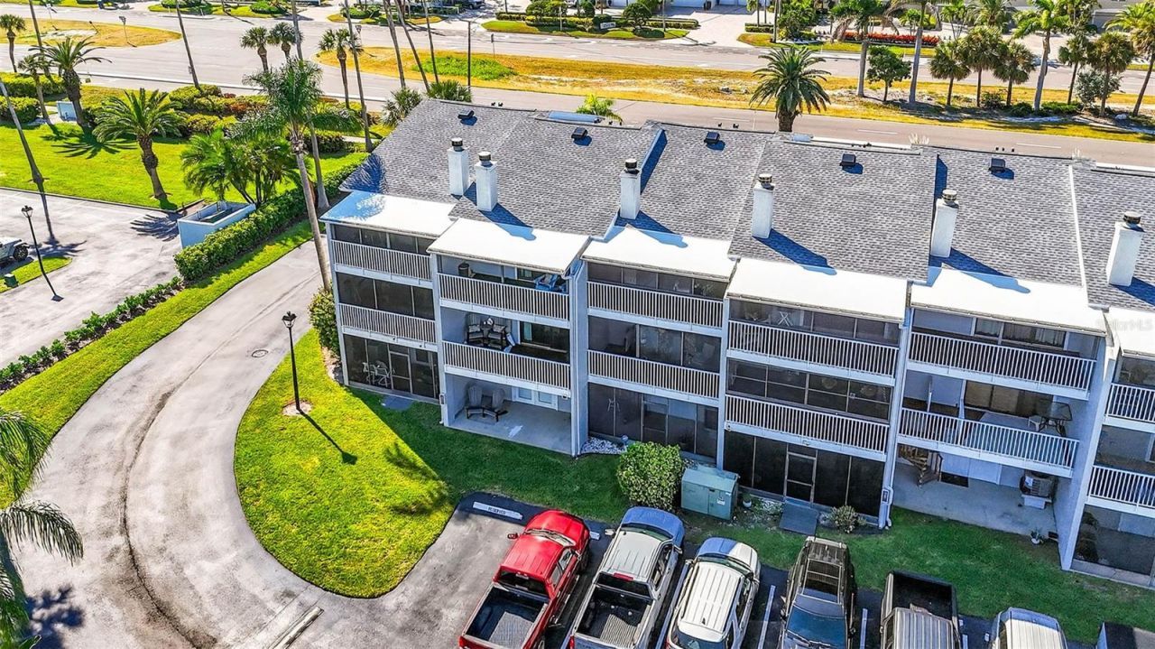 745 Pinellas Bayway S, Unit 302, Tierra Verde, FL 33715 Photo