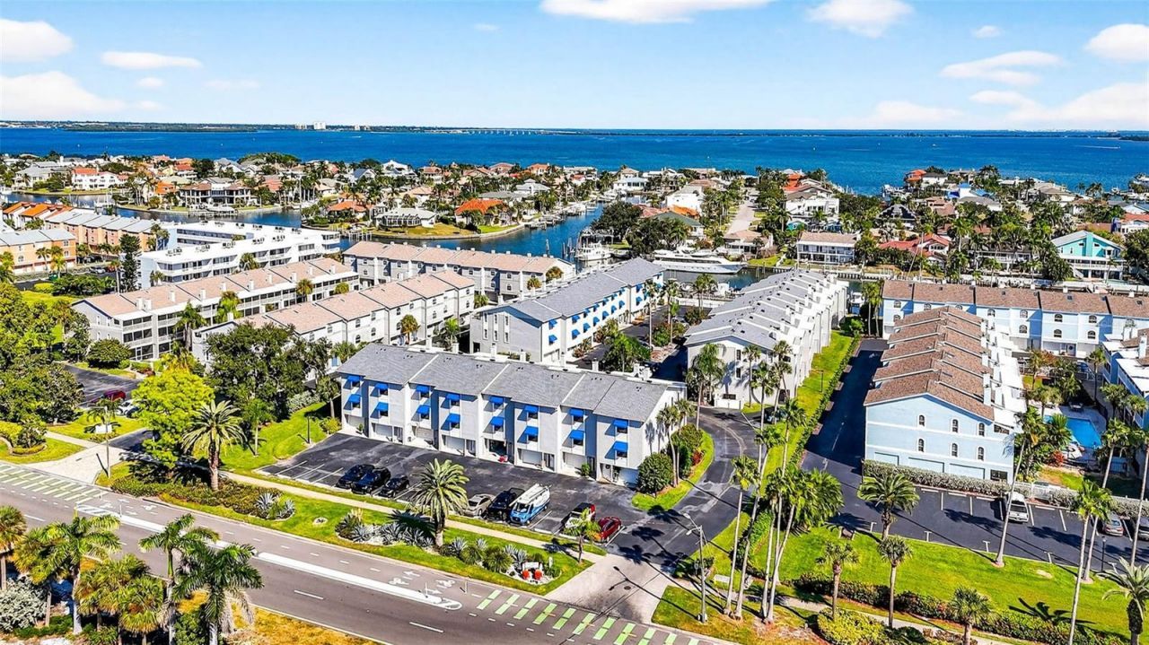 745 Pinellas Bayway S, Unit 302, Tierra Verde, FL 33715 Photo