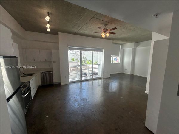 133 NE 2nd Ave, Unit 510, Miami, FL 33132