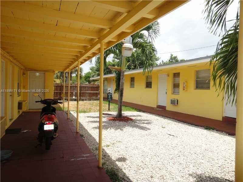 1915 Fletcher St, Unit W2, Hollywood, FL 33020 Photo