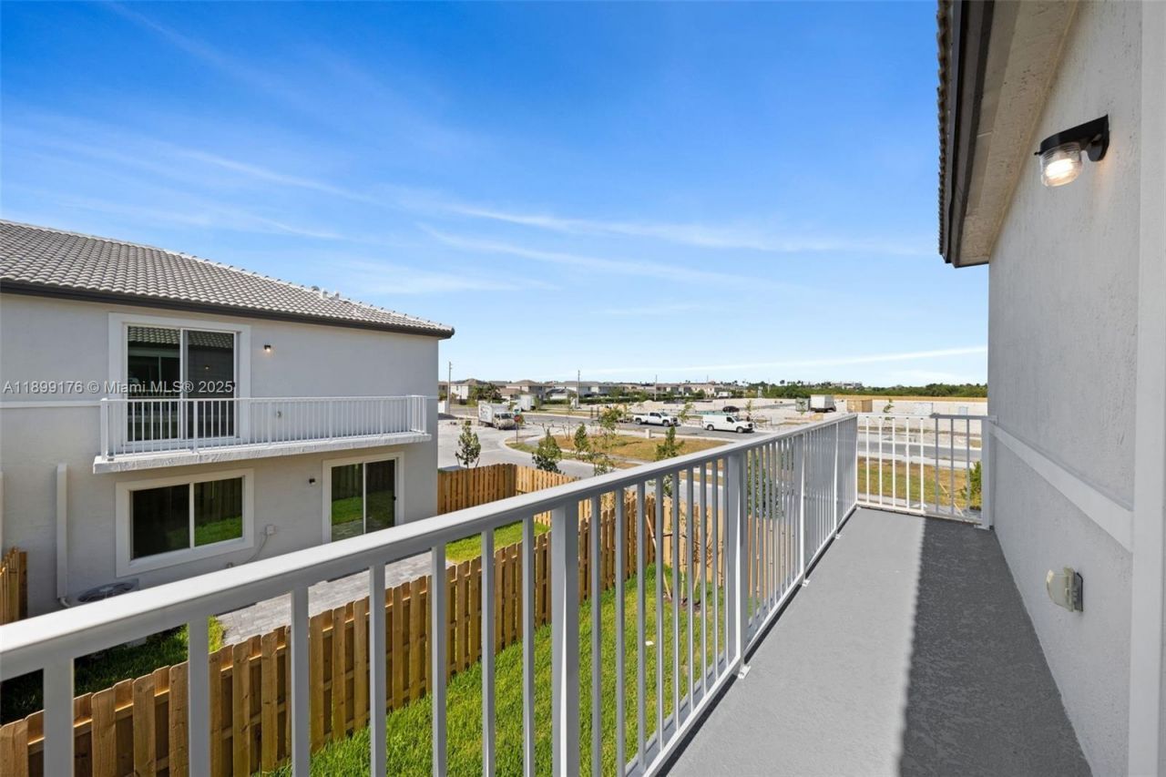 715 SE 15th St, Homestead, FL 33034 Photo