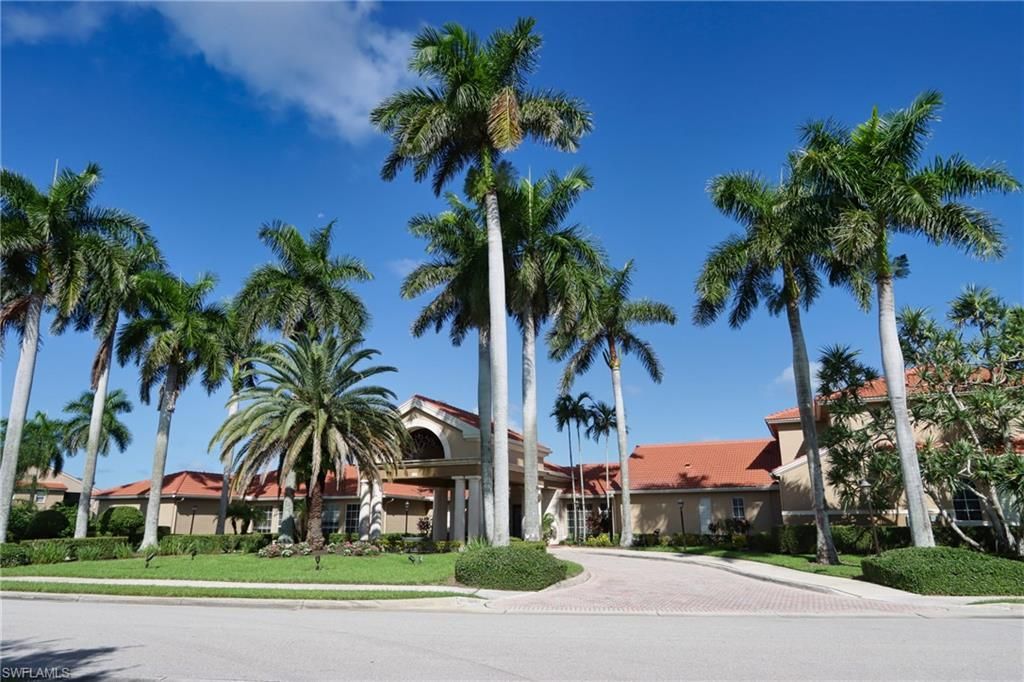 6544 Huntington Lakes Cir, Unit 9-204, Naples, FL 34119 Photo