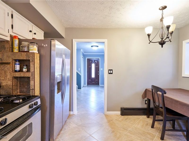 8585 Carmichael Drive, Chesterland, OH 44026 Photo 16