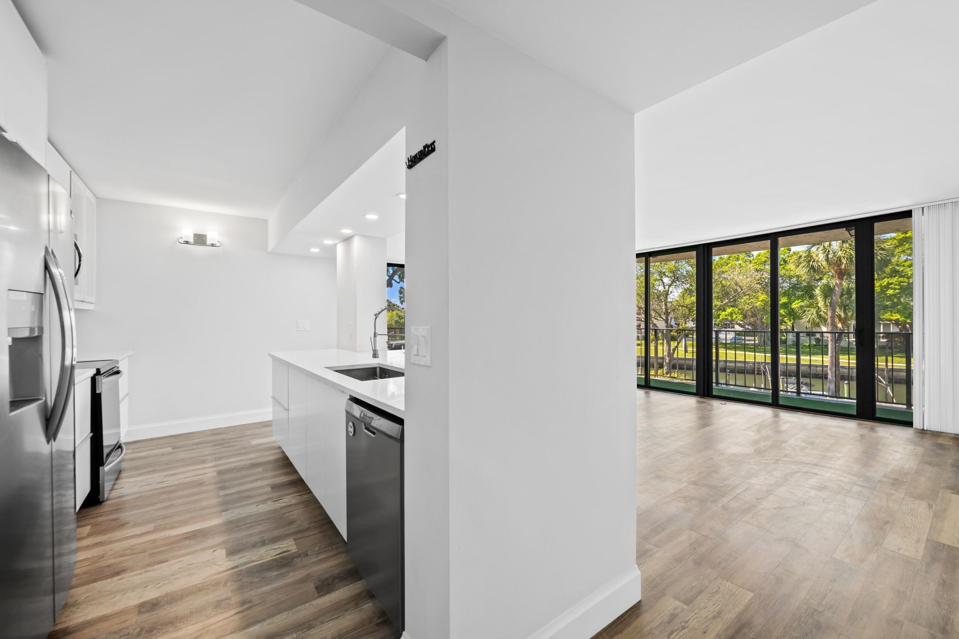 799 Jeffery Street, Unit 202, Boca Raton, FL 33487 Photo