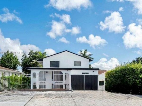 2729 SW 67th Ave, Miami, FL 33155