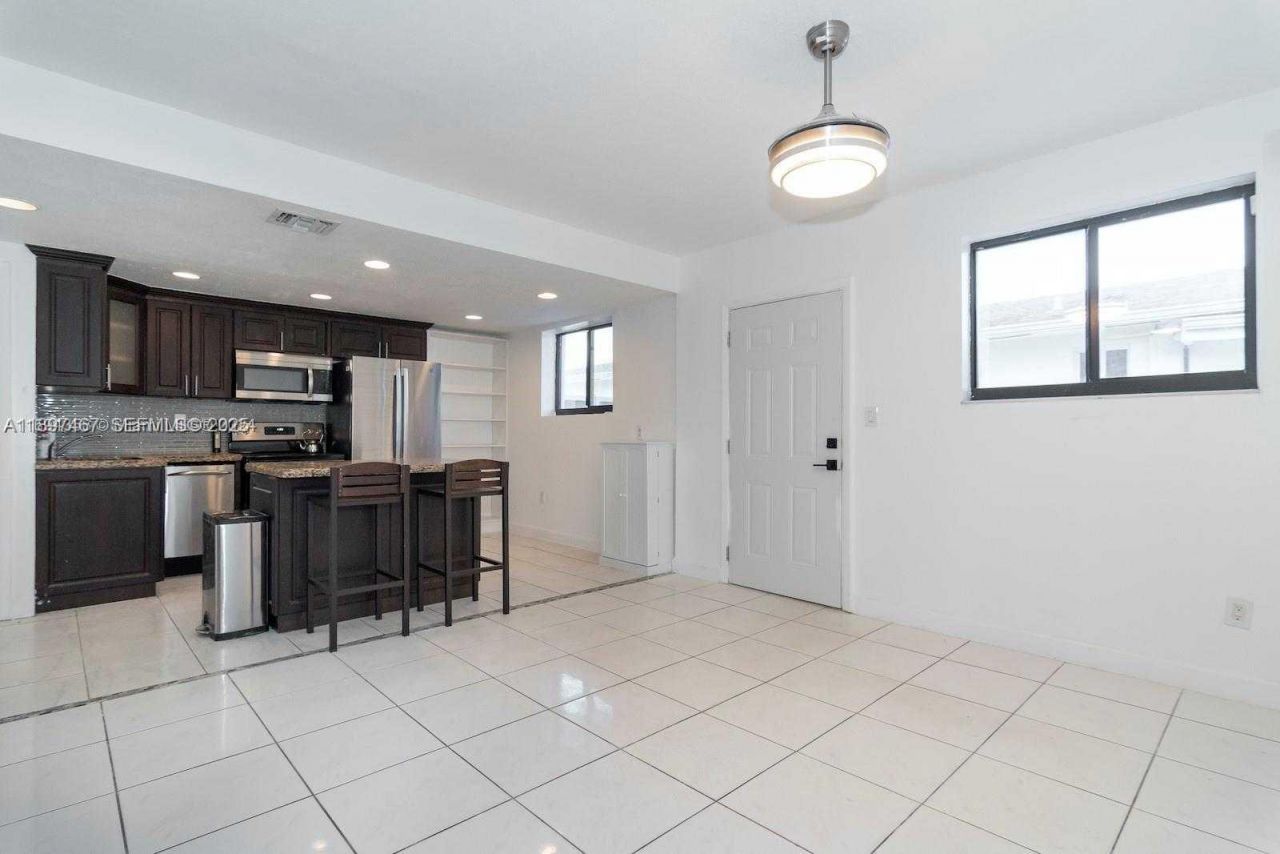 2729 SW 67th Ave, Miami, FL 33155 Photo