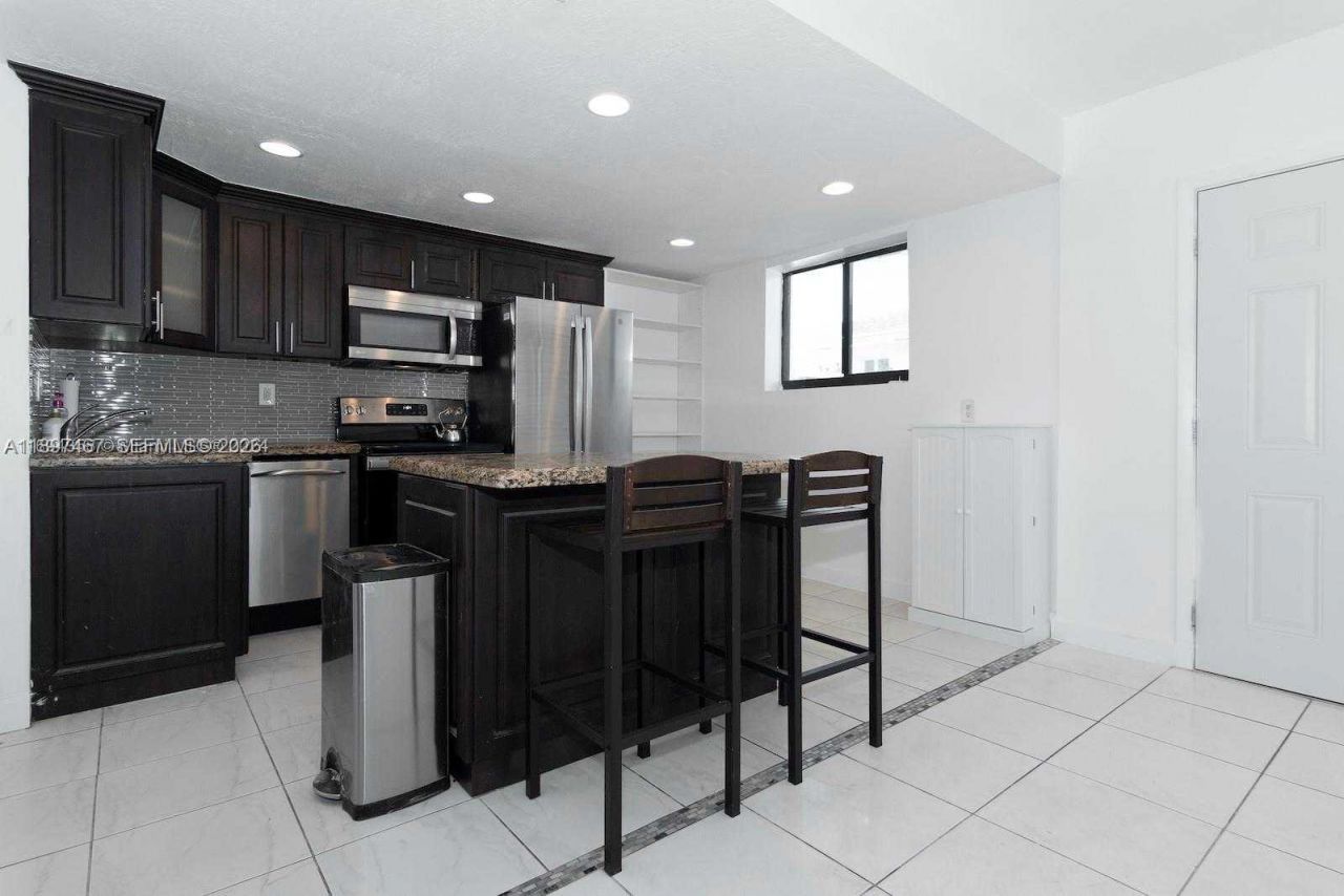 2729 SW 67th Ave, Miami, FL 33155 Photo