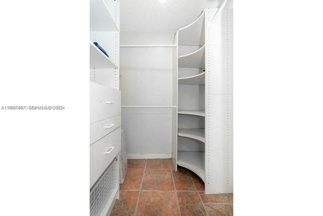 2729 SW 67th Ave, Miami, FL 33155 Photo