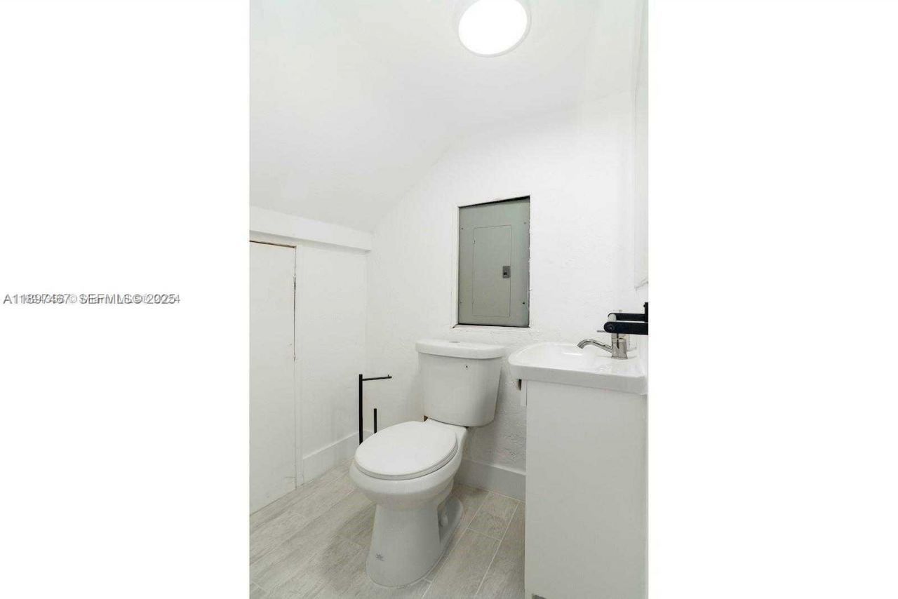 2729 SW 67th Ave, Miami, FL 33155 Photo