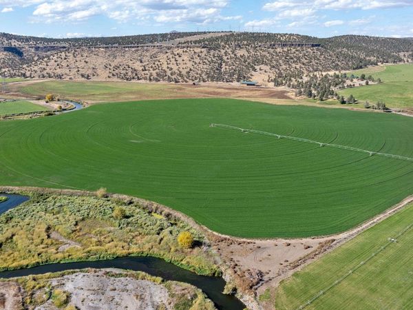 8892 NW Campbell Ranch Road, Prineville, OR 97754