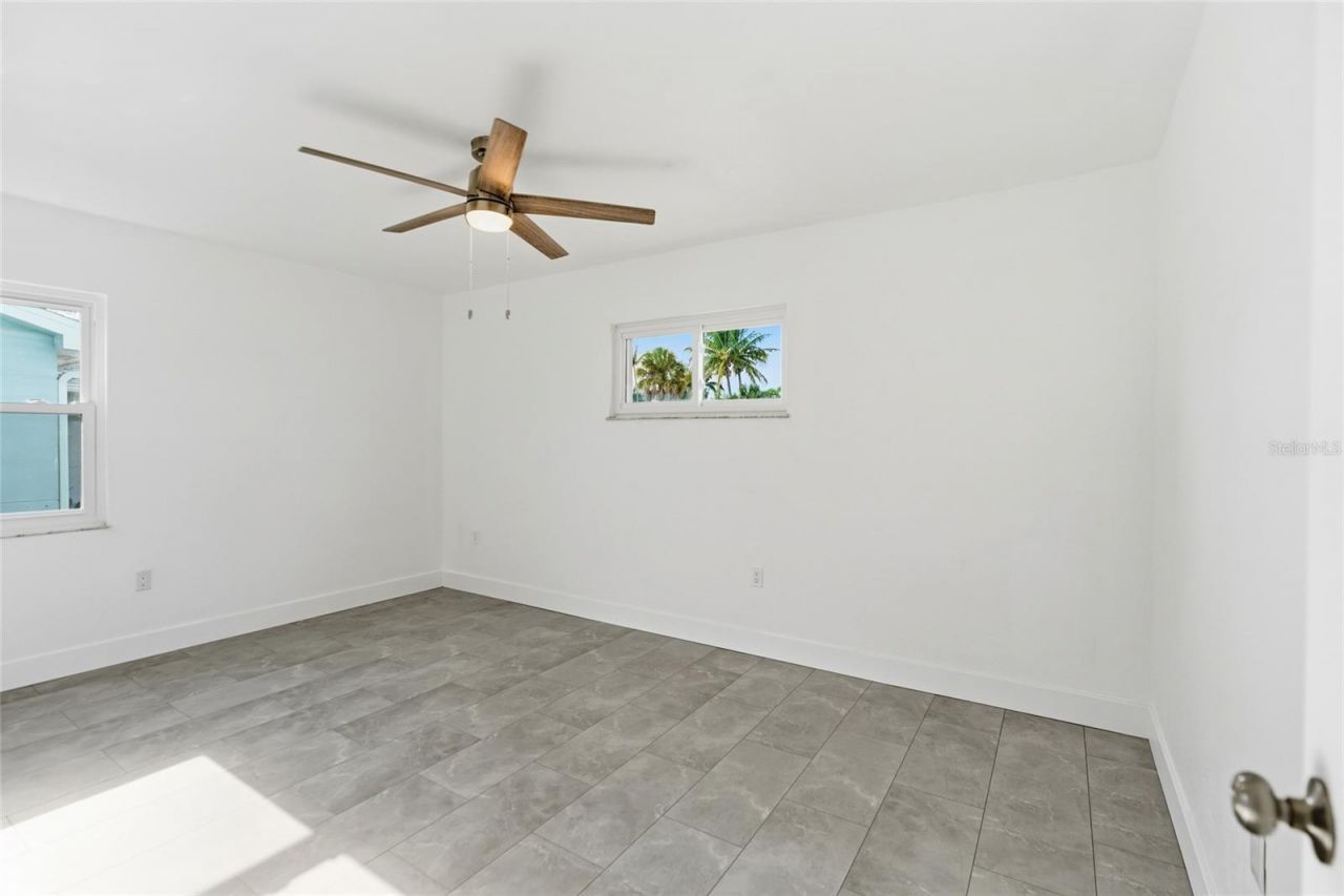 450 81st Avenue, Saint Pete Beach, FL 33706 Photo