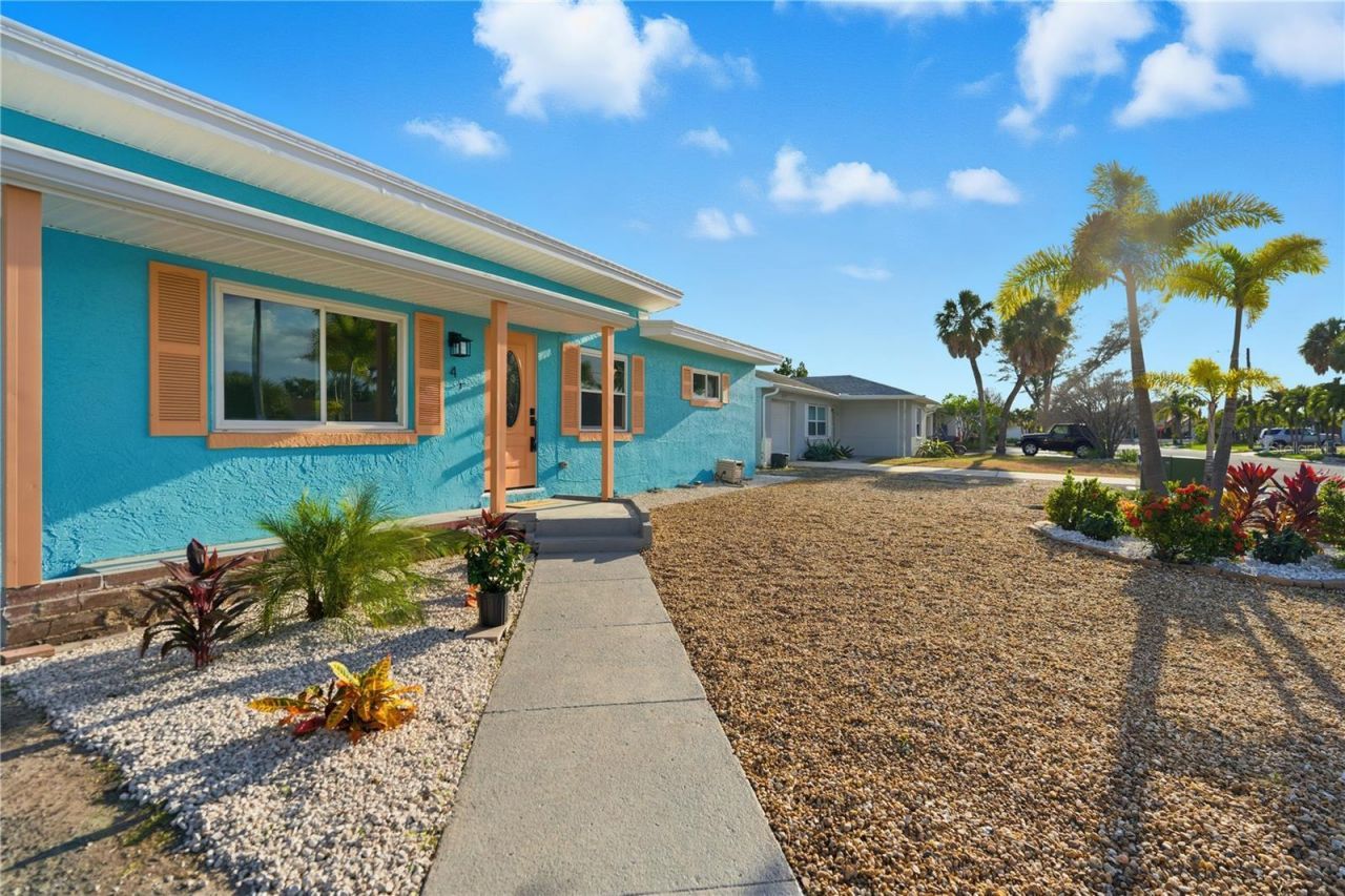 450 81st Avenue, Saint Pete Beach, FL 33706 Photo