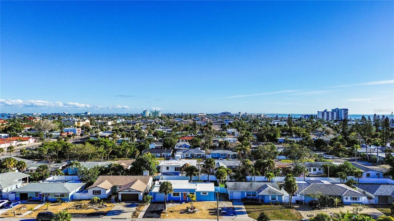 450 81st Avenue, Saint Pete Beach, FL 33706 Photo