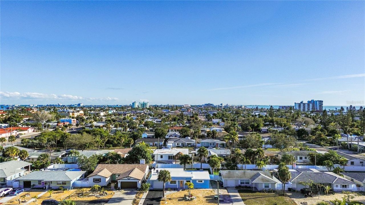 450 81st Avenue, Saint Pete Beach, FL 33706 Photo