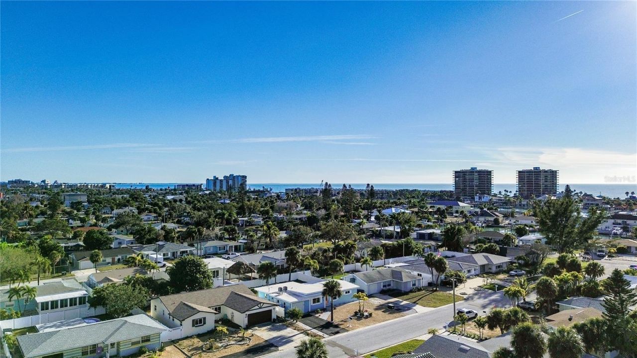 450 81st Avenue, Saint Pete Beach, FL 33706 Photo