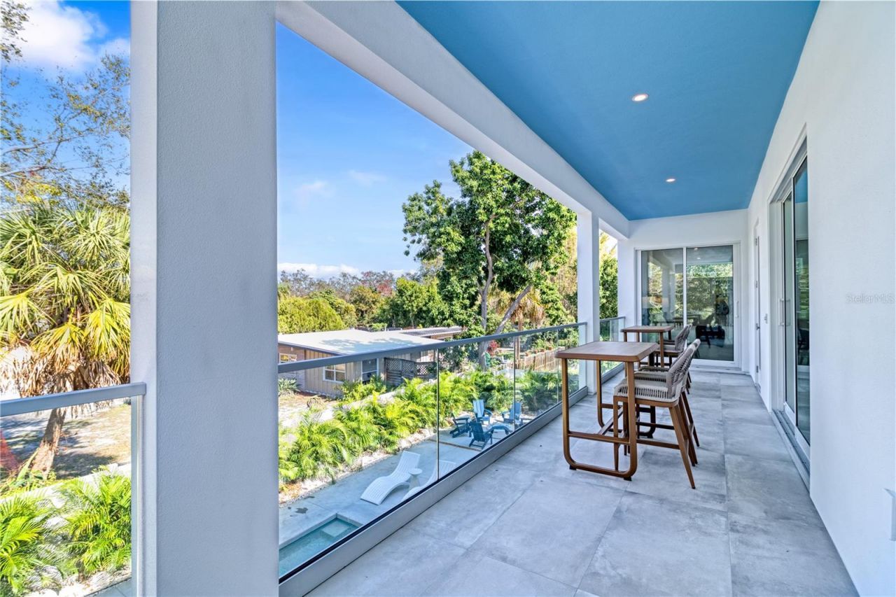 2585 Clematis Street, Sarasota, FL 34239 Photo