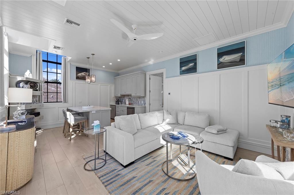 6536 Highcroft Dr, Naples, FL 34119 Photo