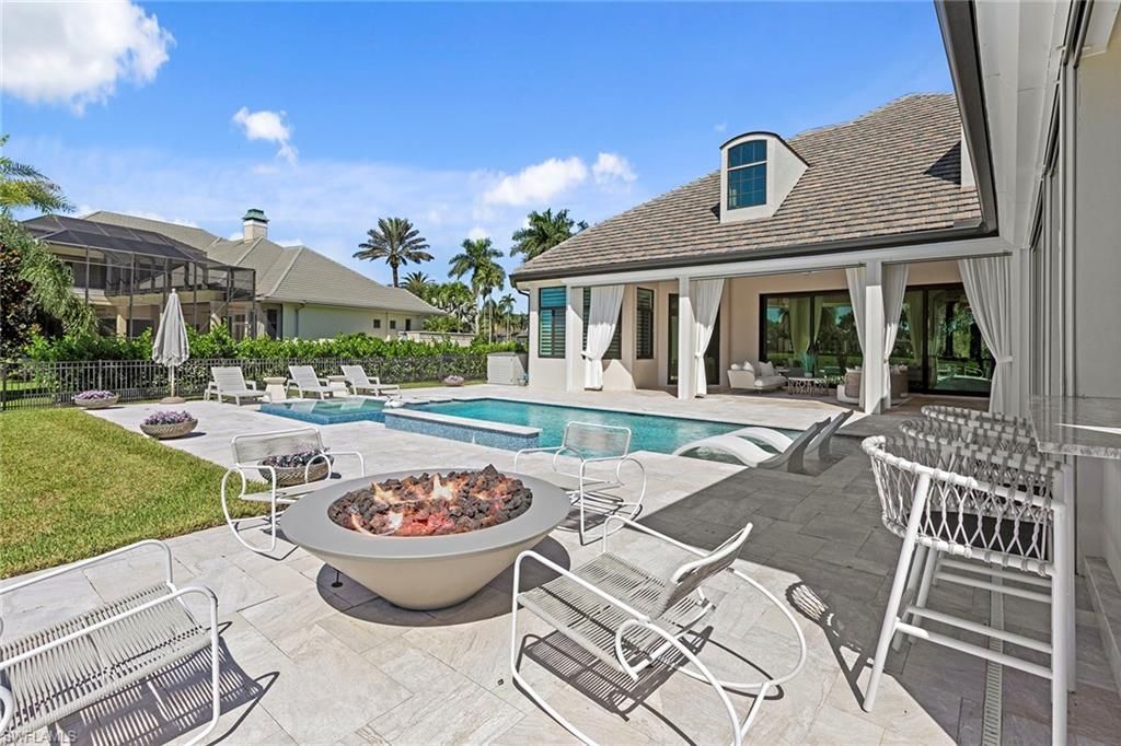 6536 Highcroft Dr, Naples, FL 34119 Photo