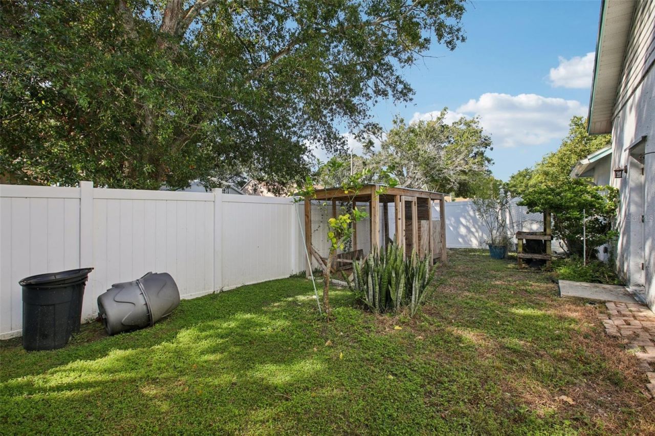 1424 Ridge Shore Drive, Tarpon Springs, FL 34689 Photo