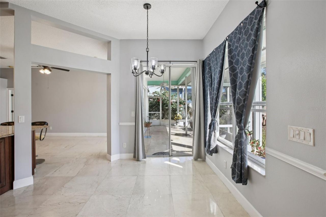 1424 Ridge Shore Drive, Tarpon Springs, FL 34689 Photo