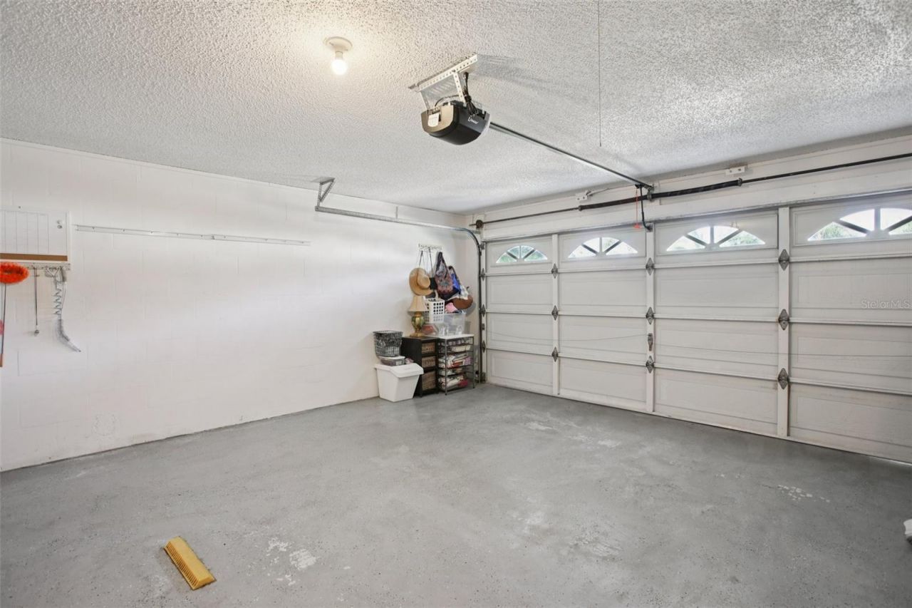 1424 Ridge Shore Drive, Tarpon Springs, FL 34689 Photo