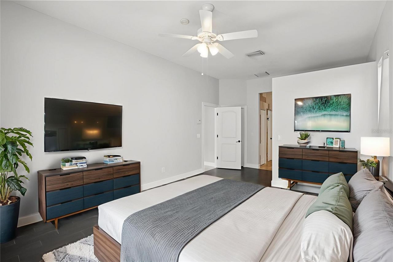 1424 Ridge Shore Drive, Tarpon Springs, FL 34689 Photo