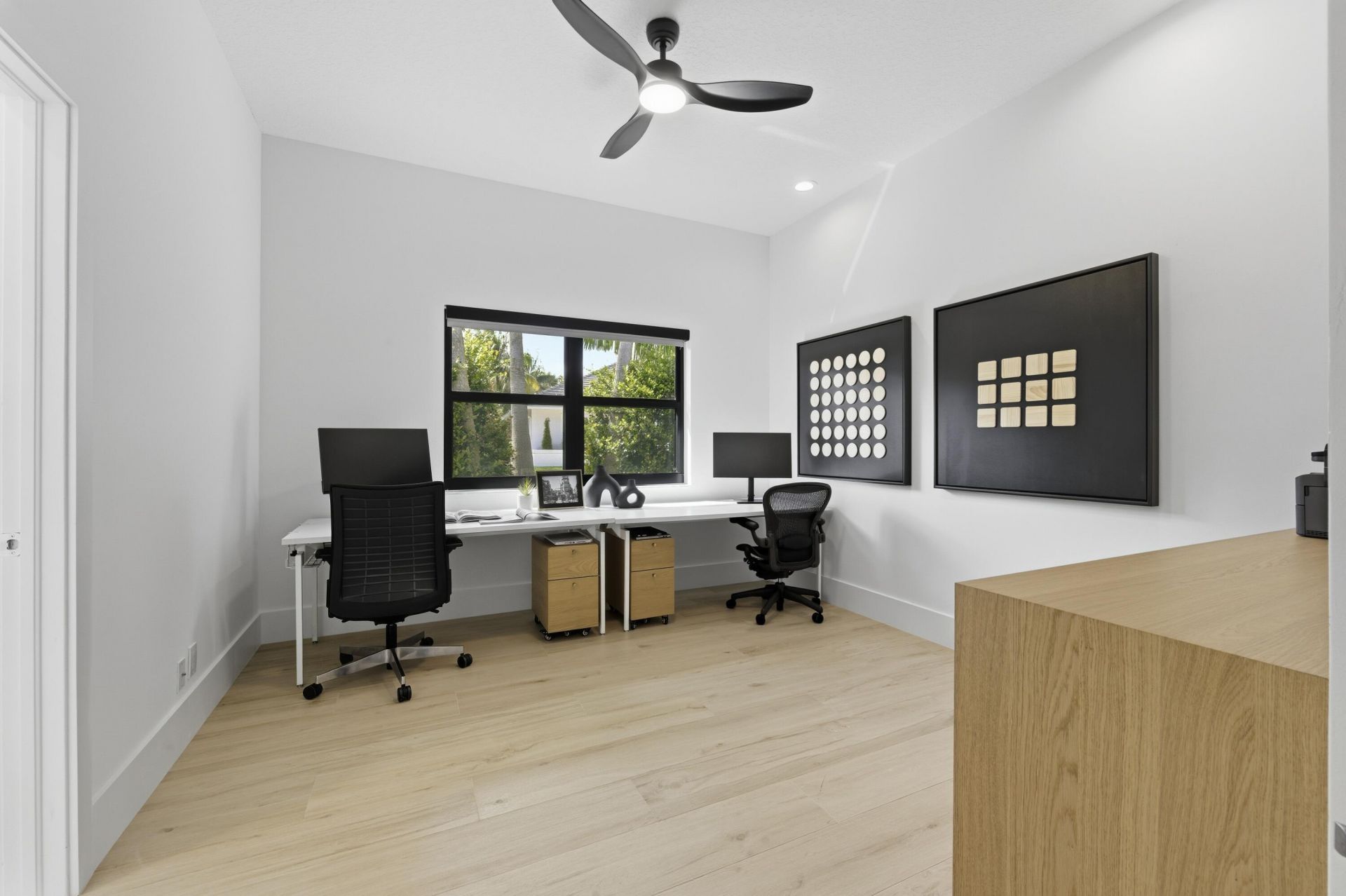 2557 Seminole Circle, West Palm Beach, FL 33409 Photo