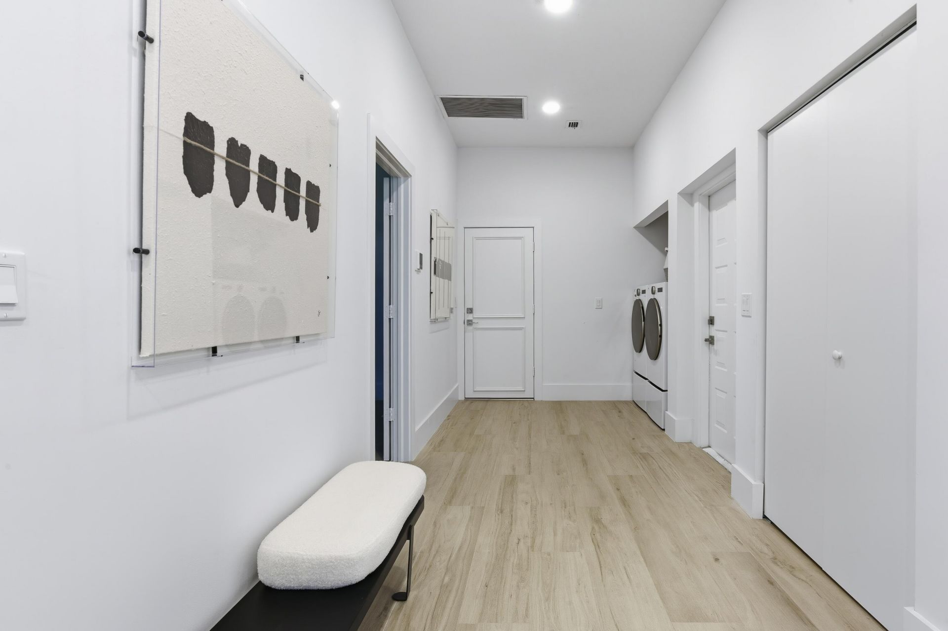 2557 Seminole Circle, West Palm Beach, FL 33409 Photo