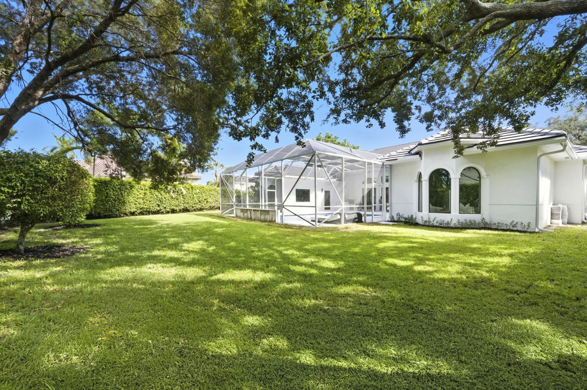 2557 Seminole Circle, West Palm Beach, FL 33409 Photo