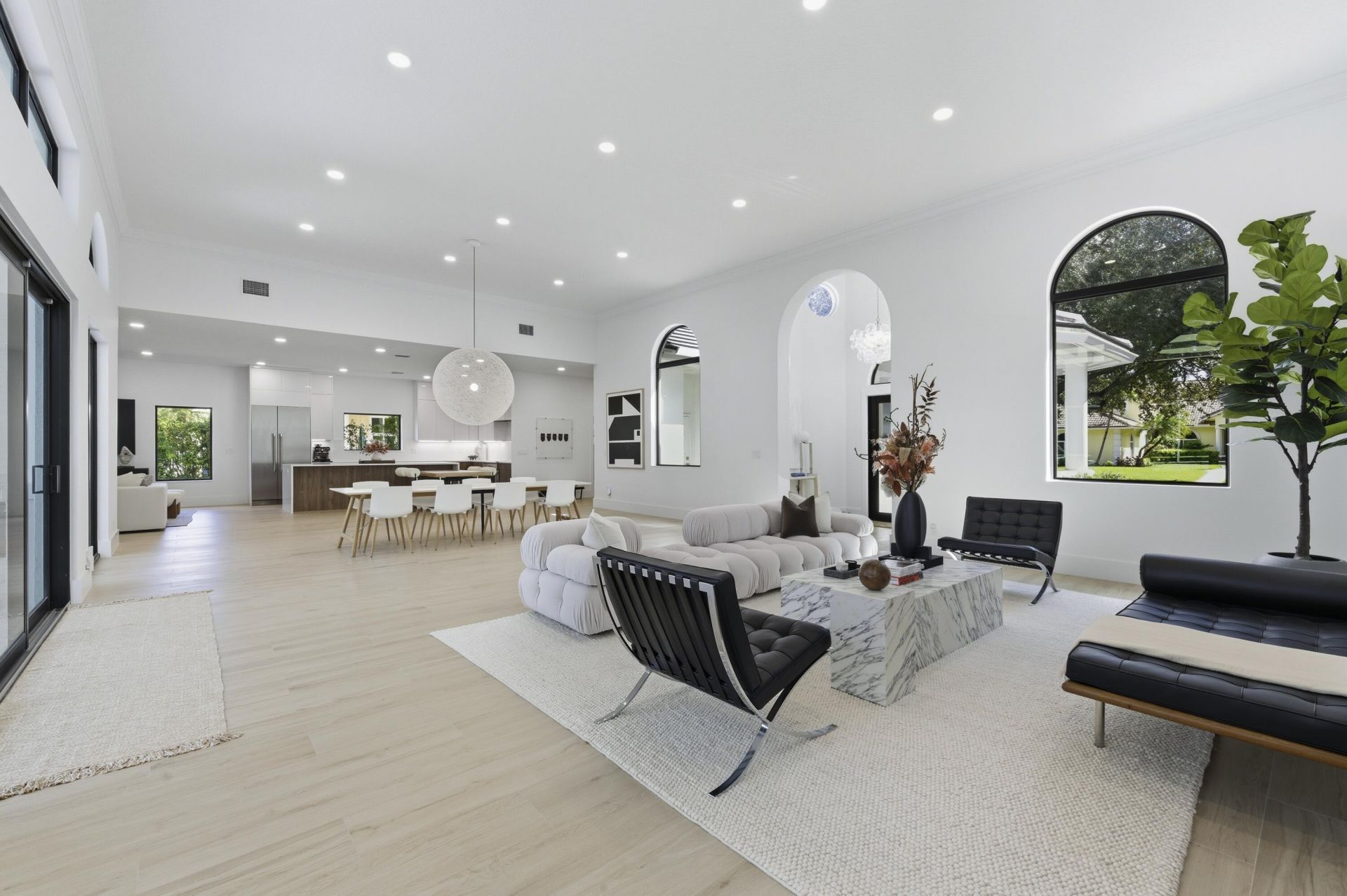 2557 Seminole Circle, West Palm Beach, FL 33409 Photo