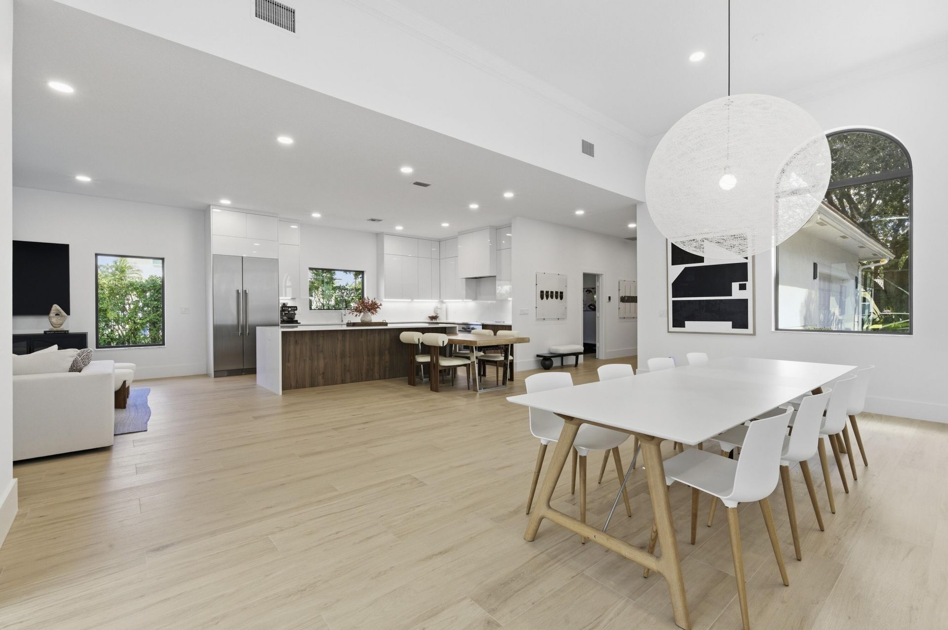 2557 Seminole Circle, West Palm Beach, FL 33409 Photo