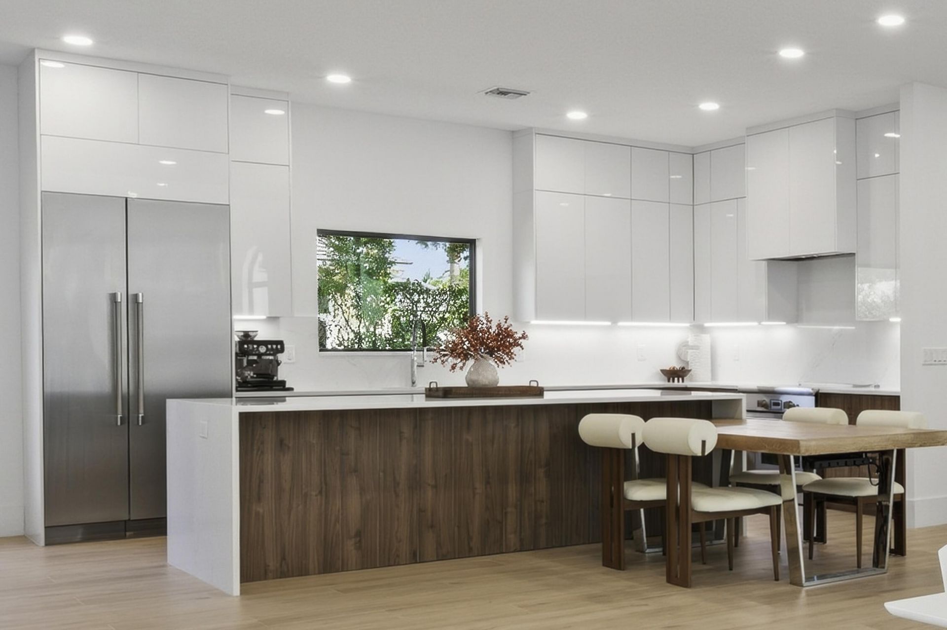 2557 Seminole Circle, West Palm Beach, FL 33409 Photo