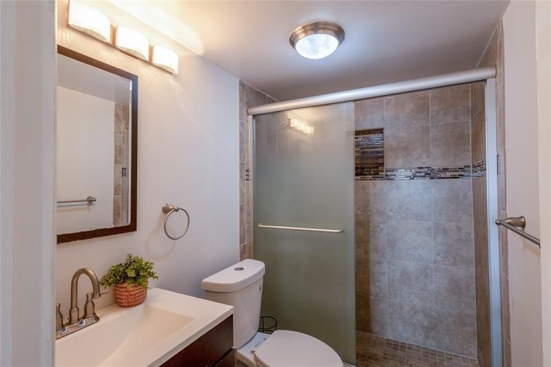 8725 Shadow Wood Boulevard, Unit 312, Coral Springs, FL 33071 Photo