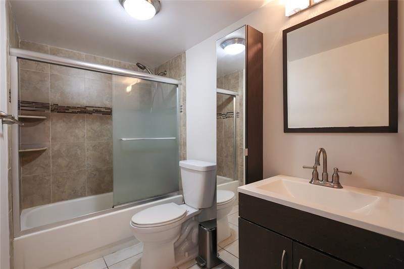 8725 Shadow Wood Boulevard, Unit 312, Coral Springs, FL 33071 Photo