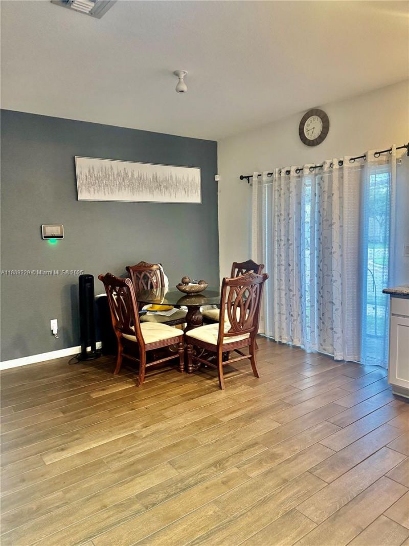 4039 NW 11th St, Lauderhill, FL 33313 Photo