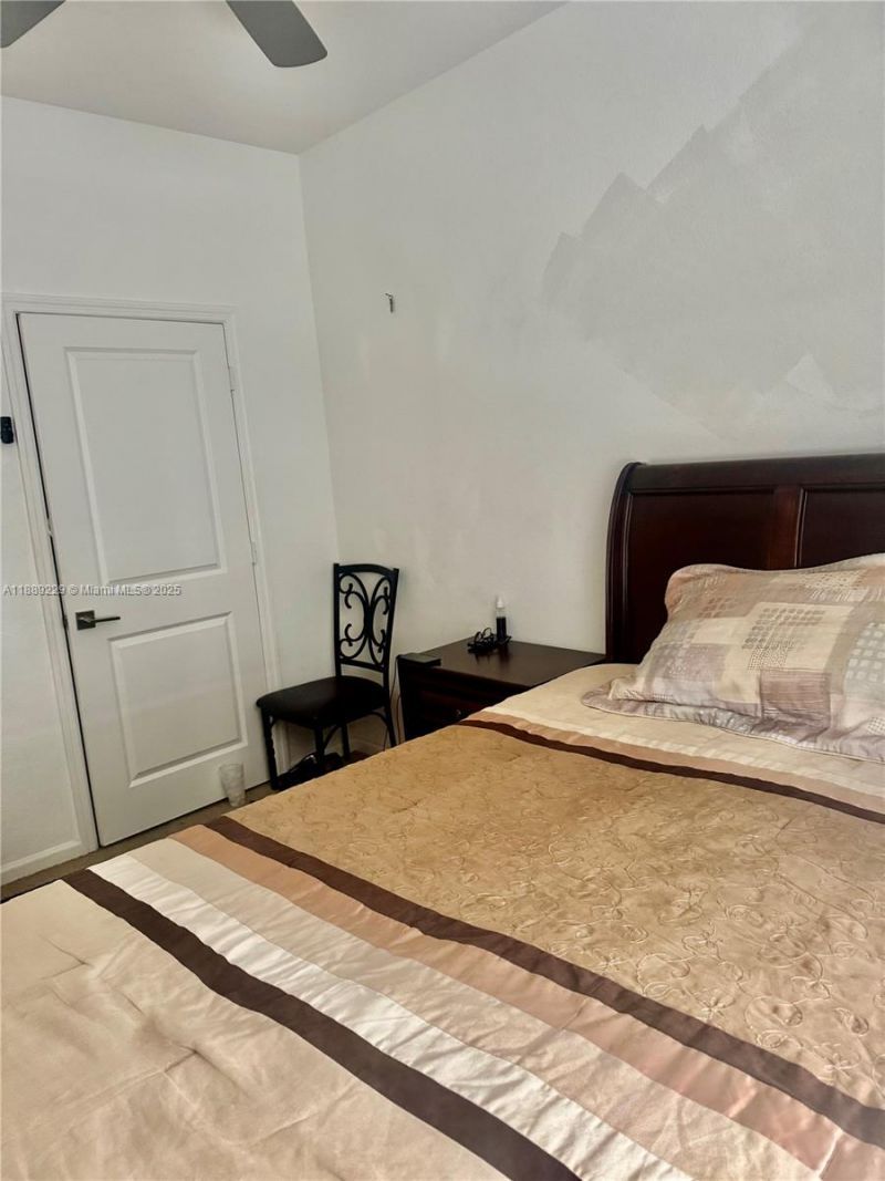 4039 NW 11th St, Lauderhill, FL 33313 Photo