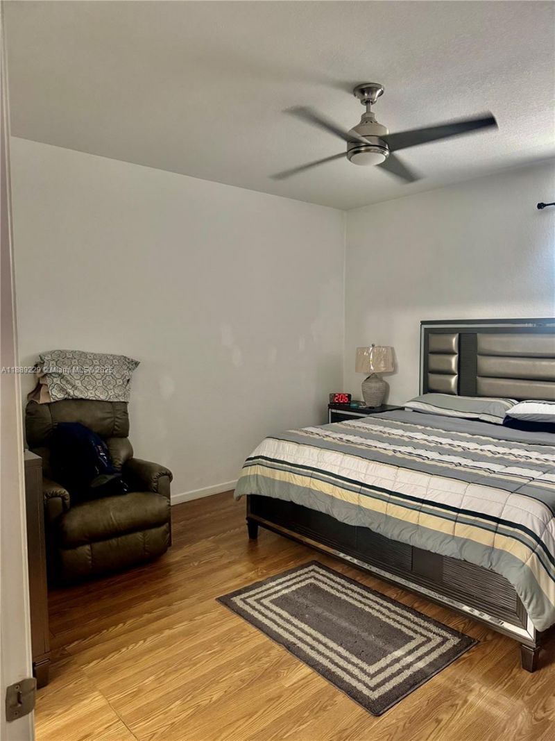 4039 NW 11th St, Lauderhill, FL 33313 Photo