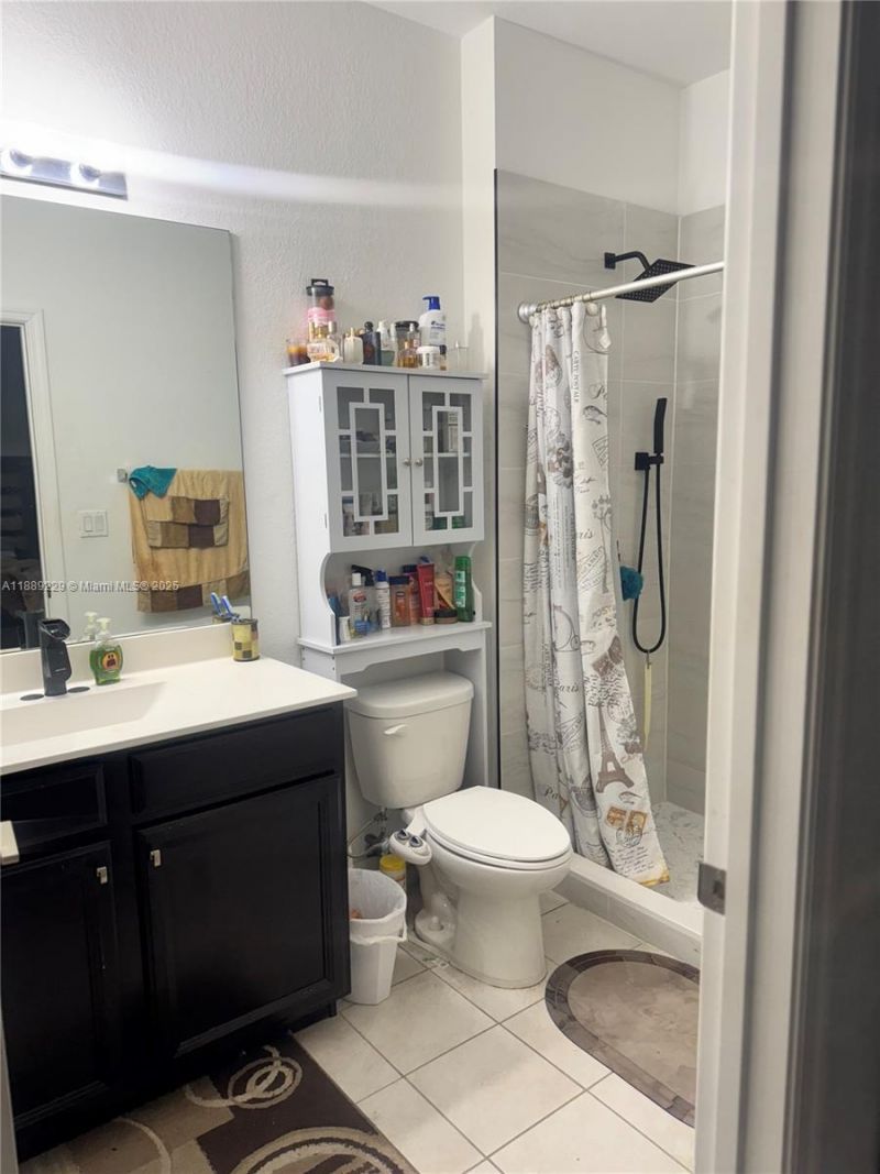 4039 NW 11th St, Lauderhill, FL 33313 Photo