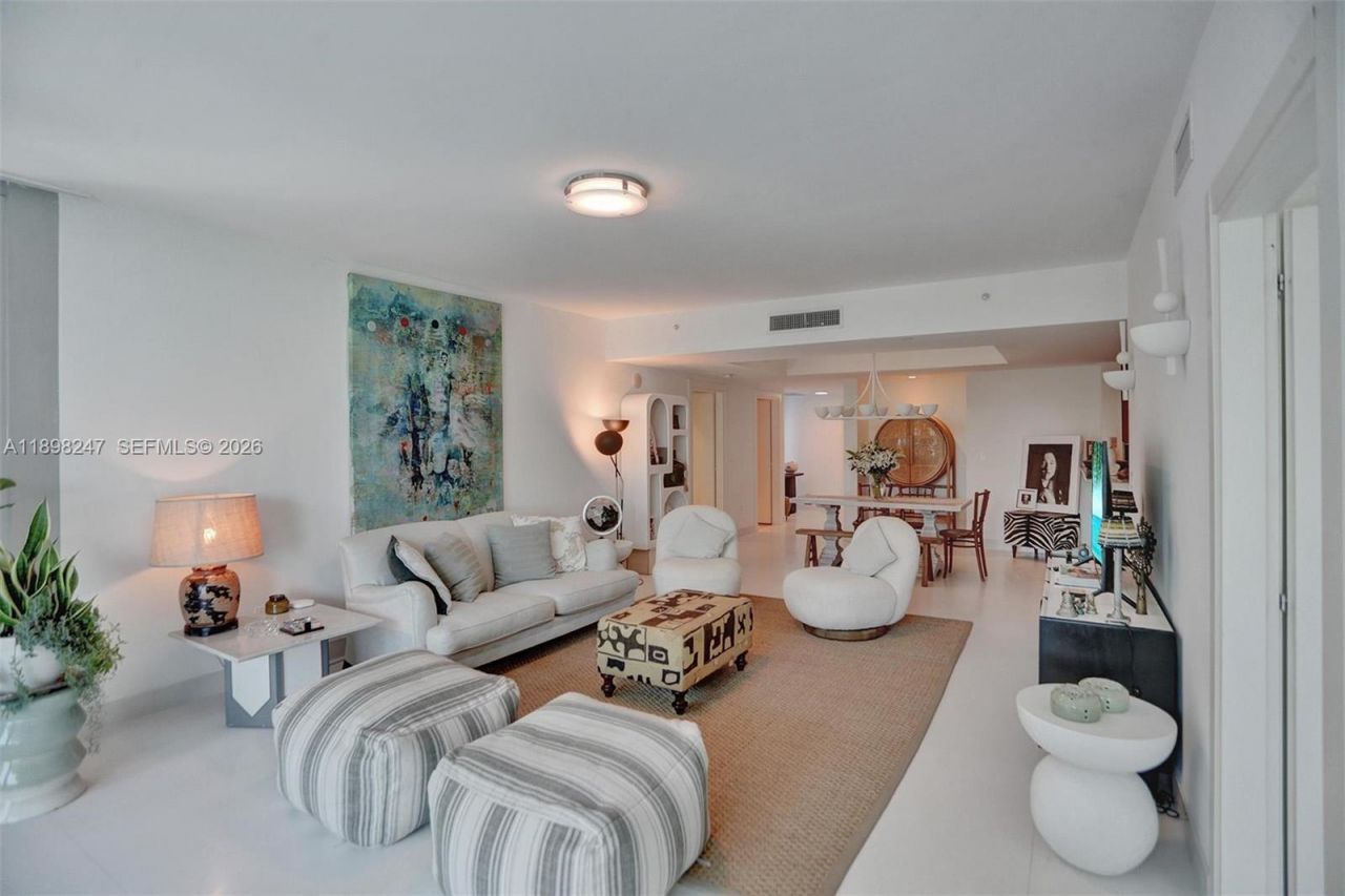 2627 S Bayshore Dr, Unit 506, Coconut Grove, FL 33133 Photo