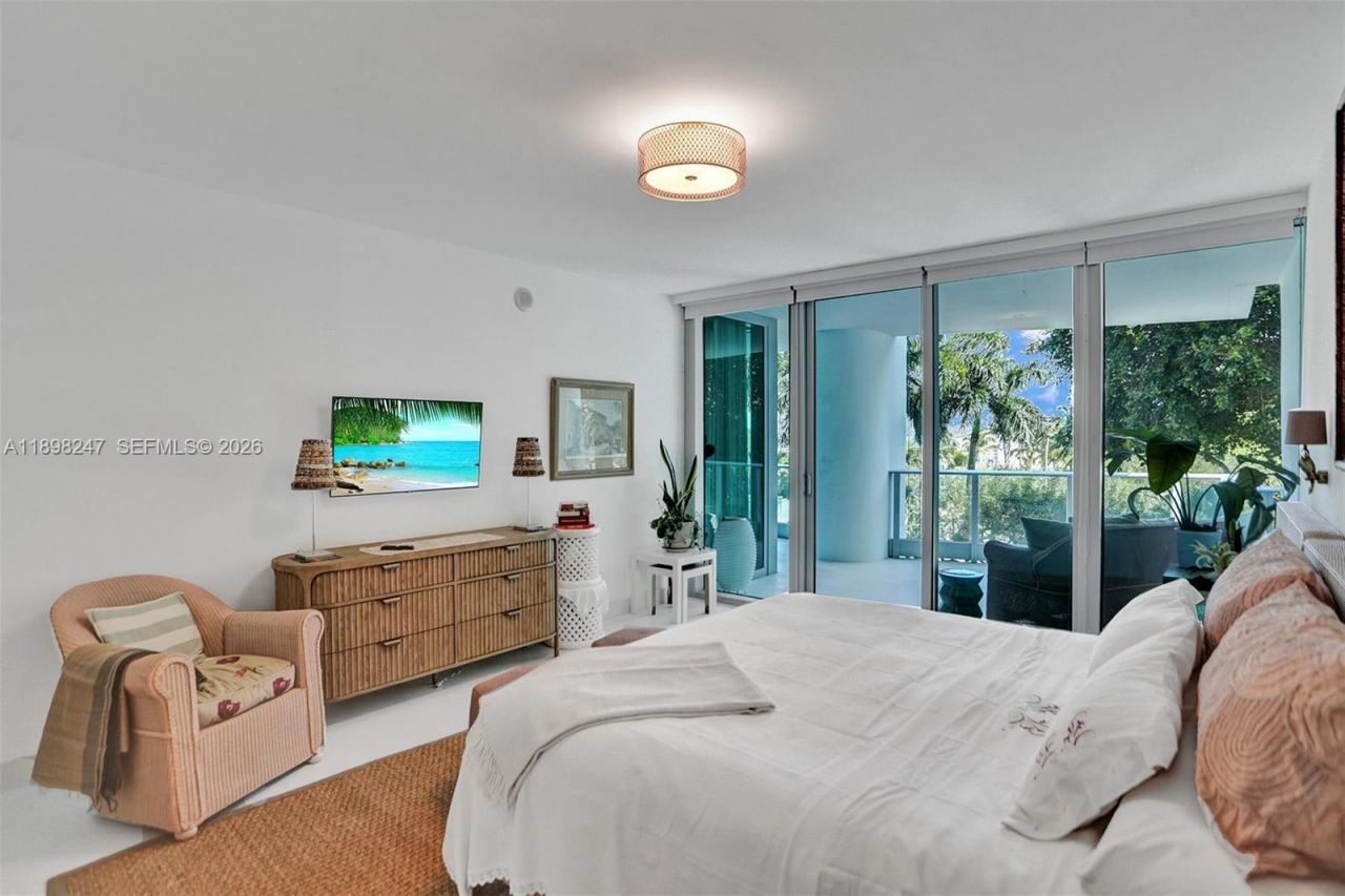 2627 S Bayshore Dr, Unit 506, Coconut Grove, FL 33133 Photo