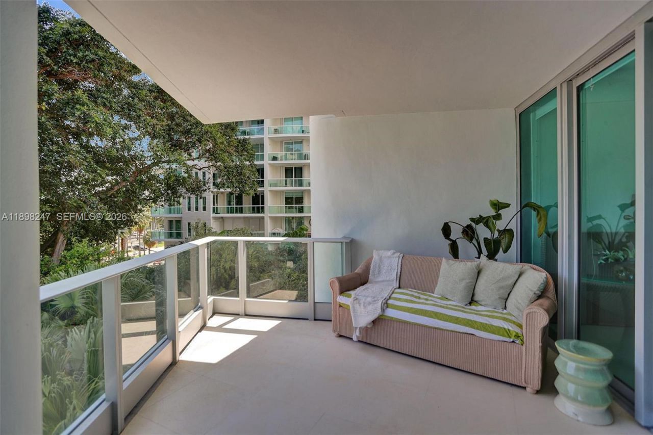 2627 S Bayshore Dr, Unit 506, Coconut Grove, FL 33133 Photo