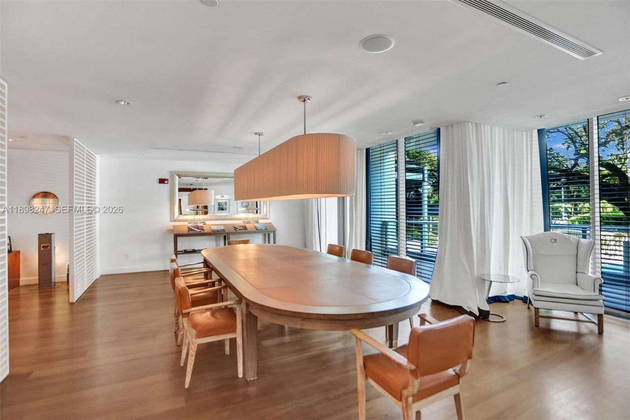 2627 S Bayshore Dr, Unit 506, Coconut Grove, FL 33133 Photo